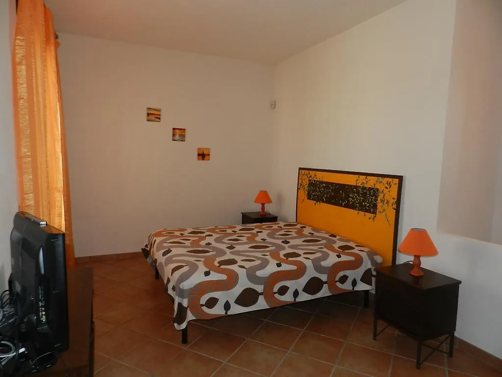 Baglio Olivastro Bed & Breakfast Digerbato 0*,